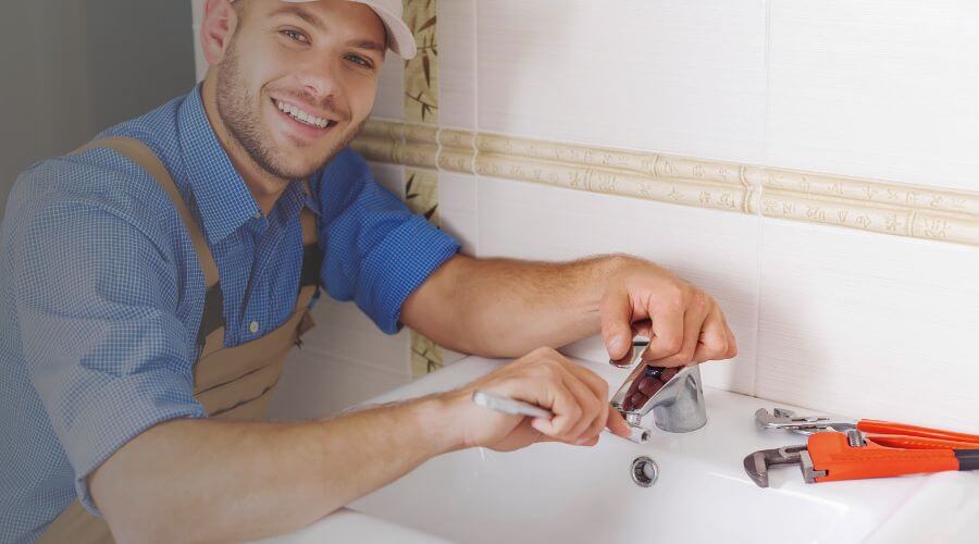 Local water heater installation in El Campo, TX